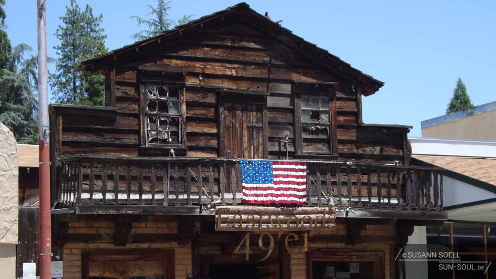 Aus dem Goldrausch stammendes Wohnhaus in Mariposa.